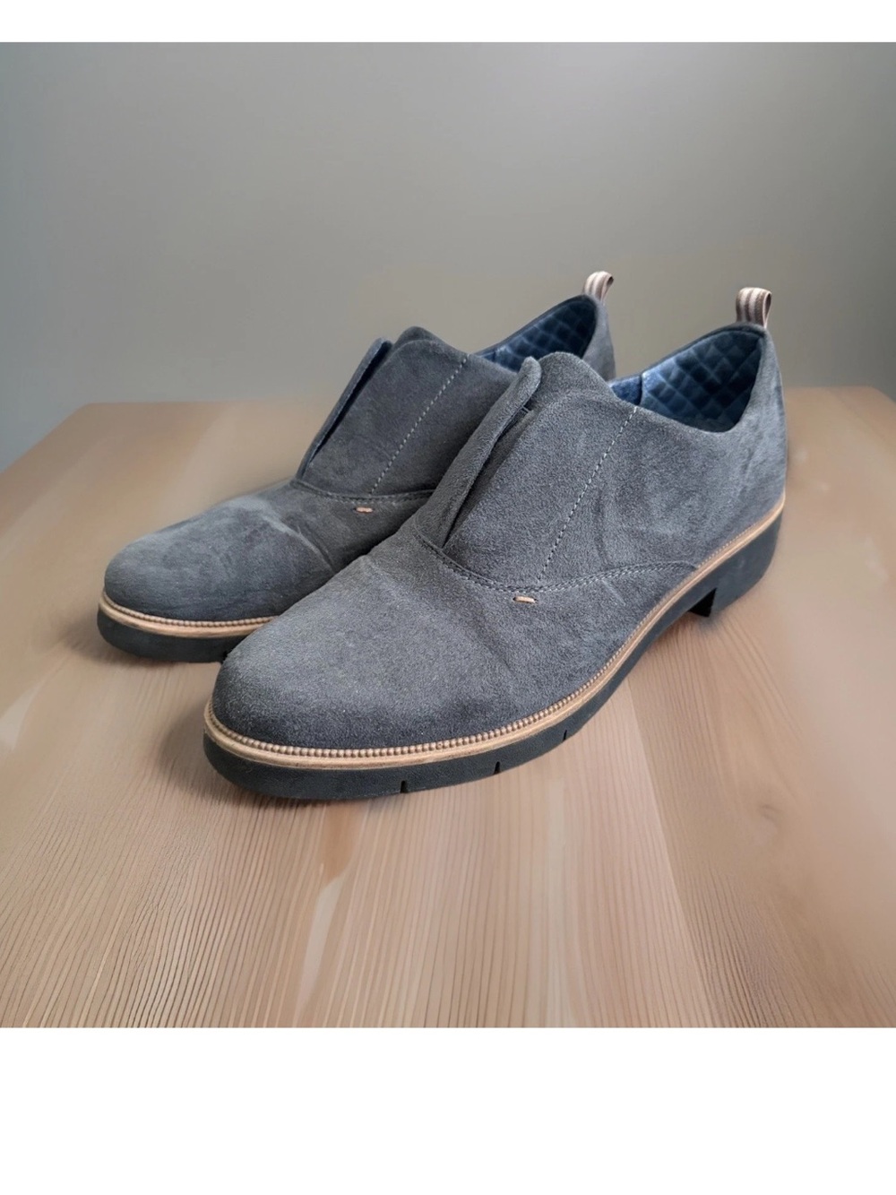 Dr Scholl’s Women's GLISTEN Faux Suede Loafers Size 10 Grey, EUC